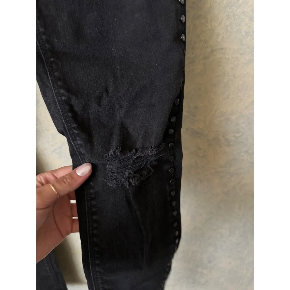 Black Orchid Women's Black Studded Distressed High Rise Skinny Jeans 26 - Picture 3 of 5